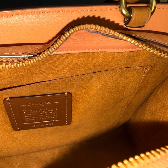 Coach Rouge Pink and Tan Leather Handbag/ Crossbody - Picture 5 of 16